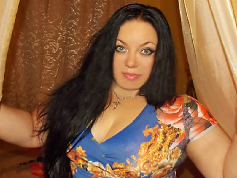 Мои услуги не оставят тебя равнодушным. 💃🏻Я создаю незабываемую атмосферу, наполненную страстью и удовольствием. Моя красота неподвластна времени, а мои магические руки проведут тебя по границам блаженства. 😍 Я могу предложить тебе широкий спектр удовольствий, от нежного эротического массажа до ярких экспериментов в сексе. 💫Встречи со мной - это отдых для тела и души. Заходи на мою страничку, там ты найдешь мои прекрасные фото, а также отзывы предыдущих удовлетворенных клиентов. Жду в Москве, чтобы подарить тебе незабываемые мгновения нашей встречи. 🌹🔥 Илона